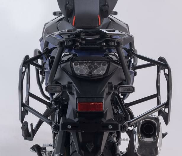 Vストローム 800DE アドベンチャーセット シルバー SW-Motech | バイク