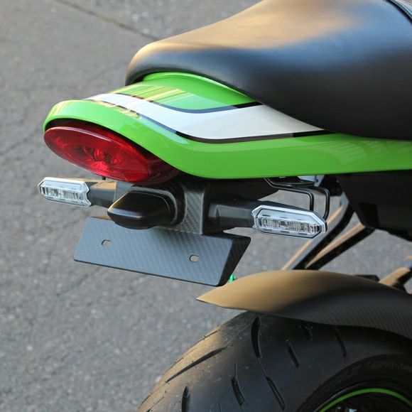 Z900RS フェンダーレスキット ドライカーボン SPEEDRA | バイク