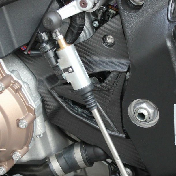 BMW S1000RR スプロケットカバー ドライカーボン SPEEDRA | バイク