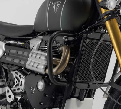 スクランブラーXC/XE 1200 21～ エンジンガード ブラック SW-MOTECH_1