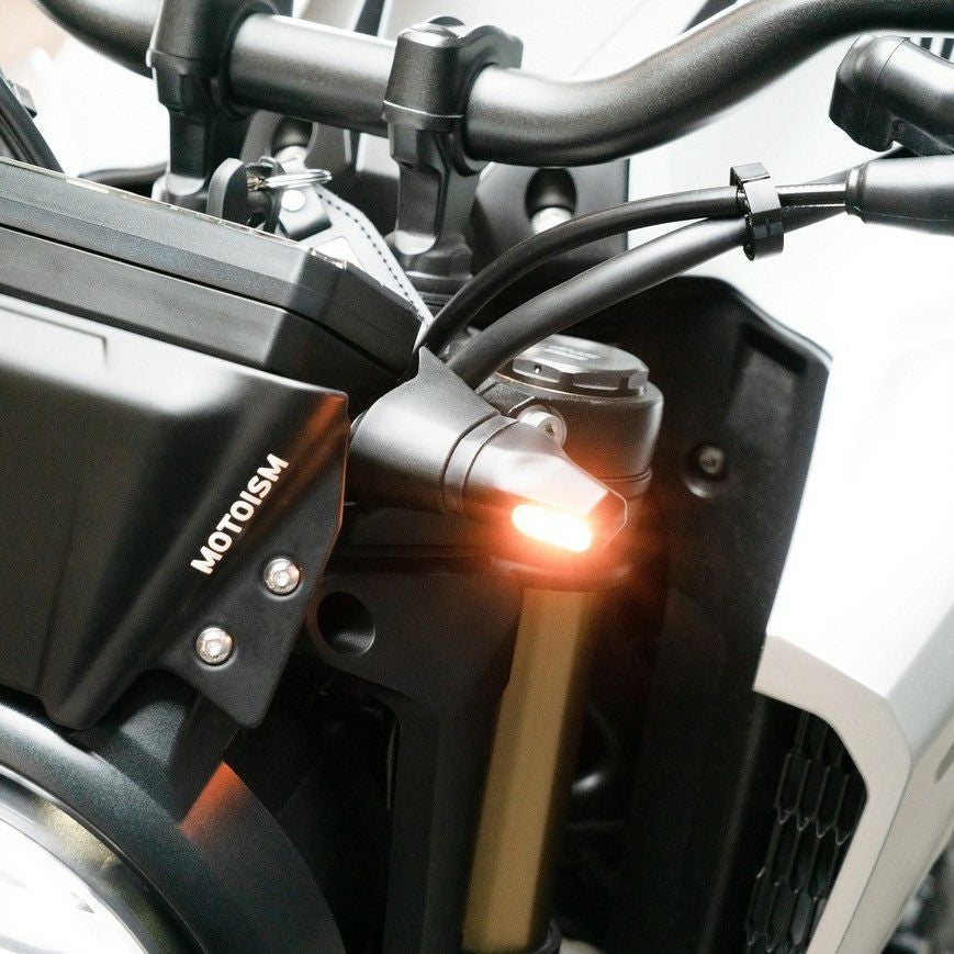 モトイズム　ウインカー ホンダ用 LEDウインカー Neo Short Eマーク付き MOTOISM | バイク
