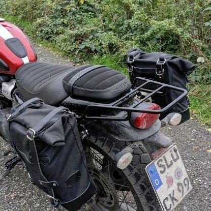 トライアンフ ストリートスクランブラー/スクランブラー900 リアラック サテンブラック La Poderosa_1