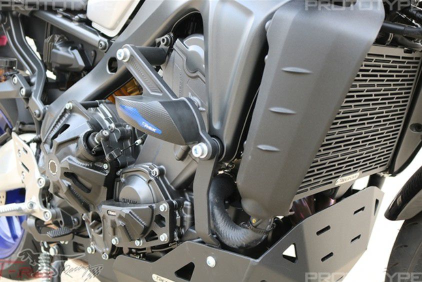 XSR900/MT-09/Tracer900GT ラジエーターガード ブラック T-Rex Racing
