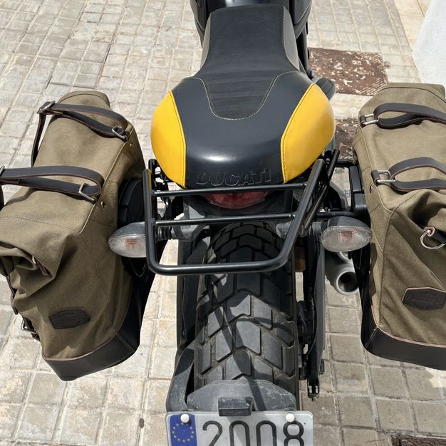 Ducati スクランブラー サイドバッグ ステー ドゥカティ スクランブラー 15-22 サドルバッグ ステー ブラック 左右