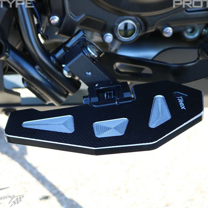 カワサキ エリミネーター400 フットボード ステップ T-Rex Racing_1