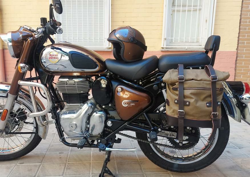 ロイヤルエンフィールド　クラシック350 サドル ロイヤル エンフィールド クラシック350 サドルバッグ ステー ブラック