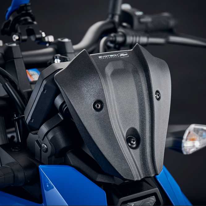 GSX-8S フロントカウル フライスクリーン エヴォテックパフォーマンス_1