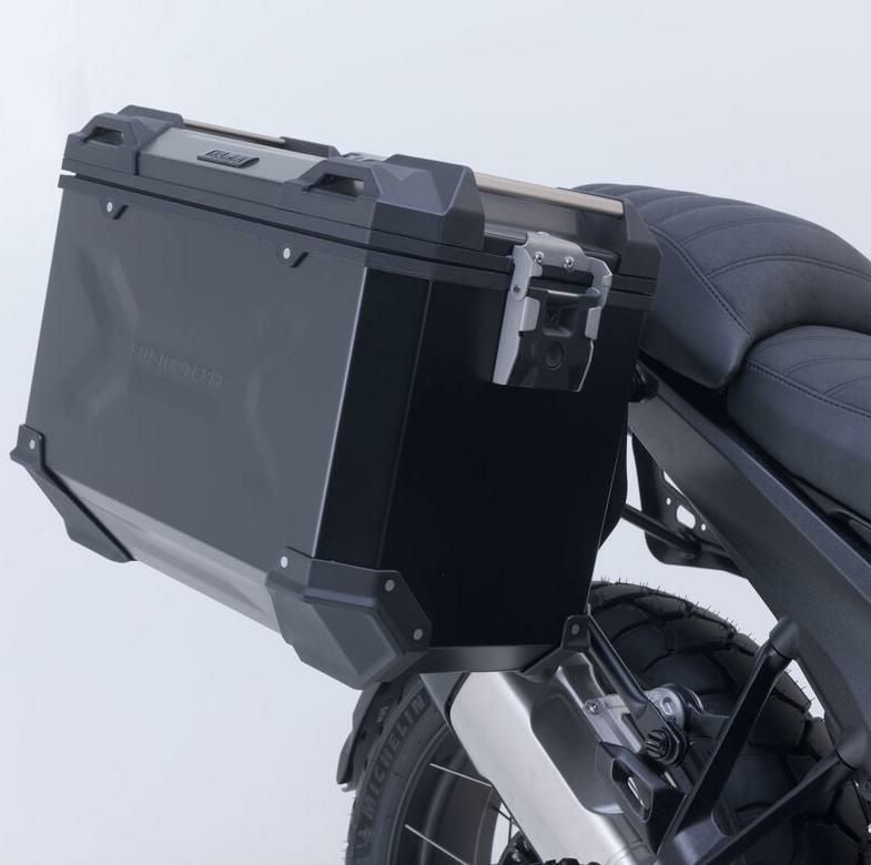 BMW R1300GS アドベンチャーラゲージセット ブラック SW-MOTECH