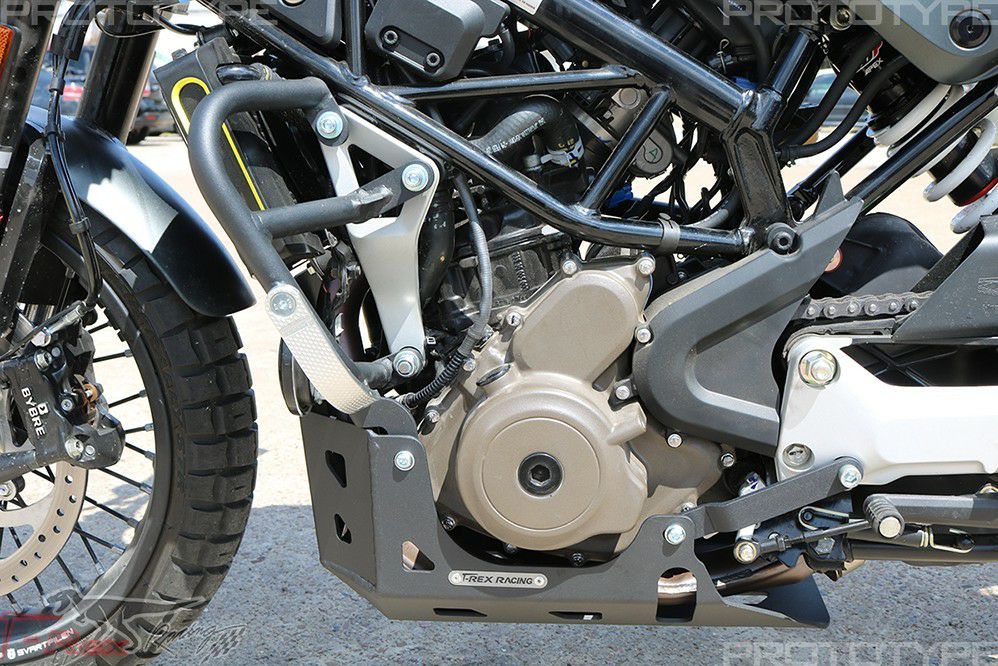 Husqvarna Vitpilen/Svartpilen 401 KTM 390 Duke スキッドプレート