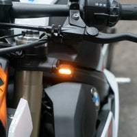 BMW LEDウインカー Type - One Short Eマーク付き MOTOISM_1
