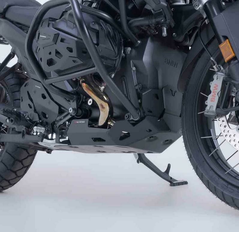 BMW R1300GS スキッドプレート ブラック SW-MOTECH | バイクカスタム 