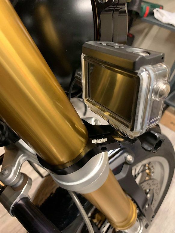 BMW RnineT 2017～ フォーククランプ 43mm 正立フォーク用 DKdesign