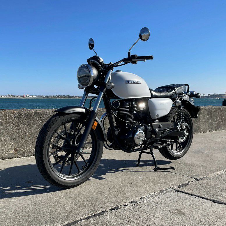 GB350 ゲル入りローシート CBパターン 艶有ブラック Gシリーズ 茗荷