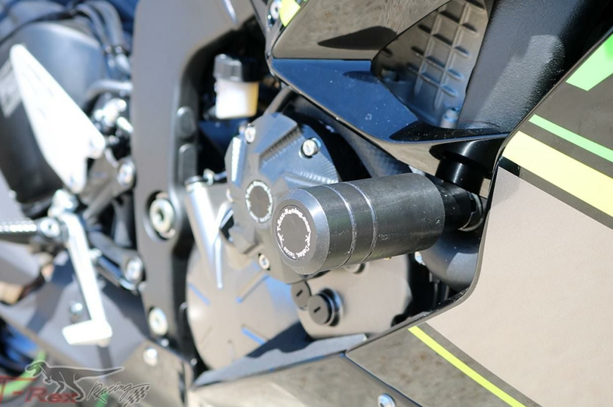 カワサキZX-6R ノーカット フレームスライダー ラウンドタイプ T-REX