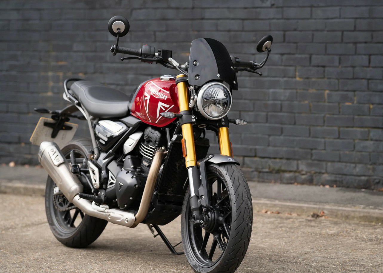 トライアンフ スピード400 スクリーン クラシックS3 ブラック DART