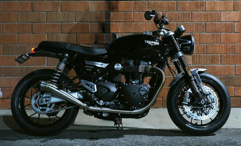 スラクストン/スピードツイン 1200 スリップオンマフラー GP カーボン スラクストン/スピードツイン 1200 スリップオンマフラー GP カーボン