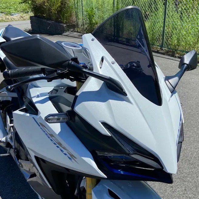 ホンダ CBR250RR 23- スクリーン スモーク アクリポイント | バイク