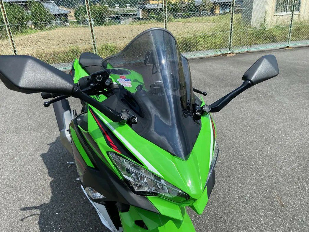 ニンジャ250/400 スモークシールド他パーツ数種　2022年式から取り外し カワサキ ニンジャ250/400 スクリーン スモーク アクリポイント