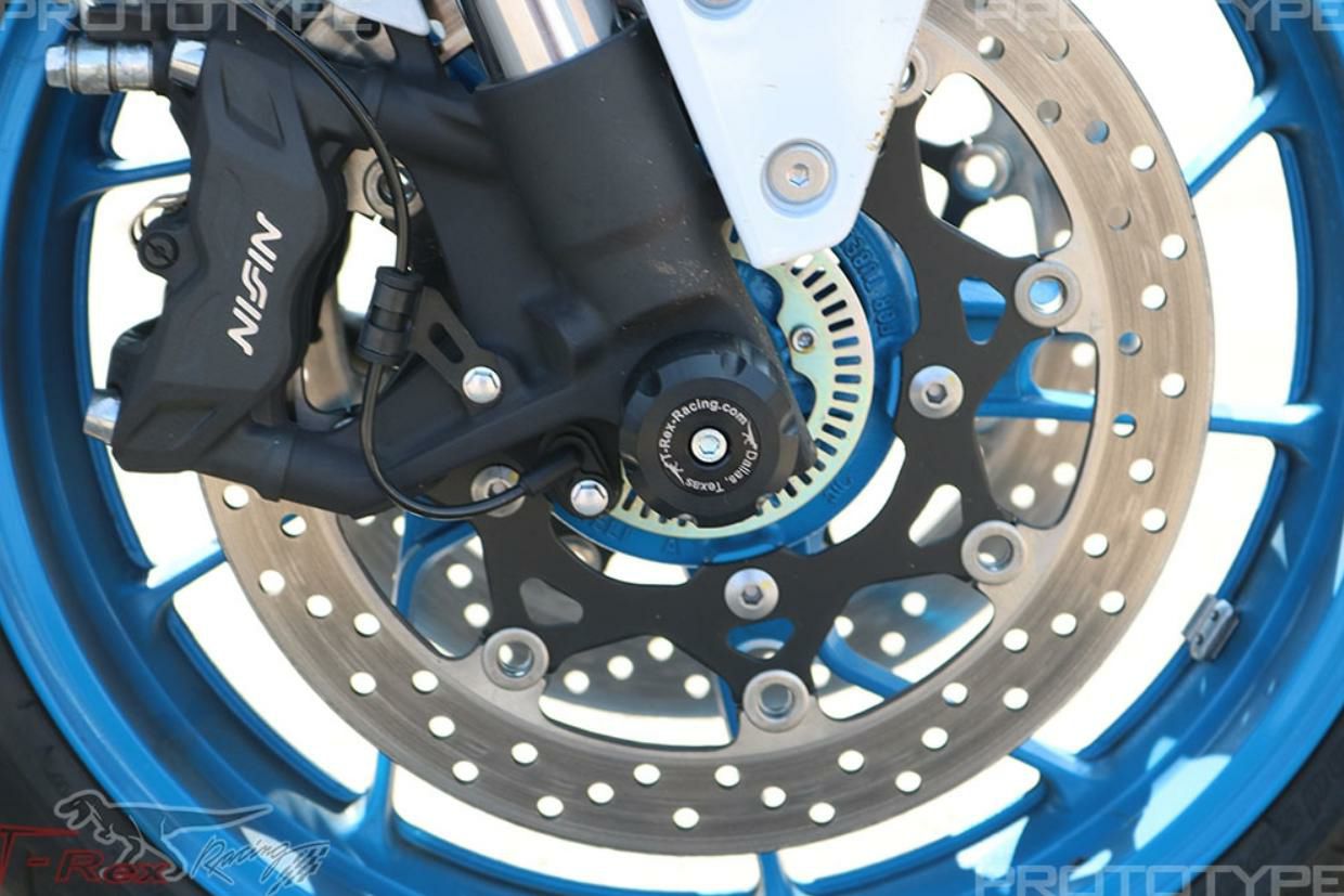 GSX-8TT/GSX-8T/GSX-8S/GSX-8R/GSX-S750 フロントアクスルスライダー T
