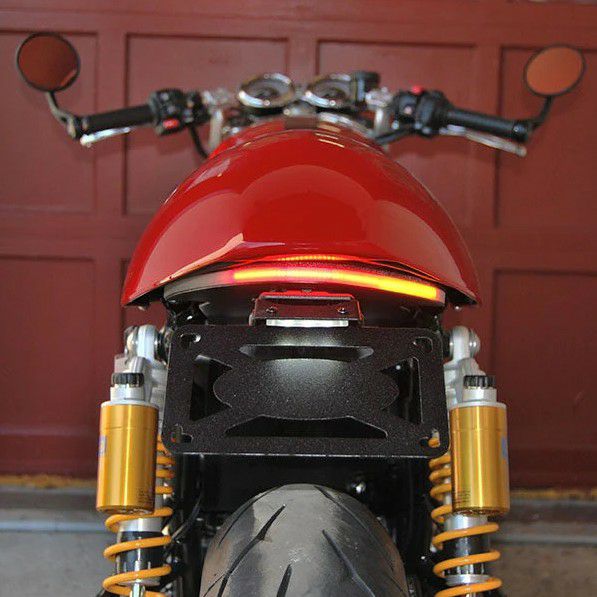 トライアンフ スラクストン1200 フェンダーレスキット New Rage Cycles