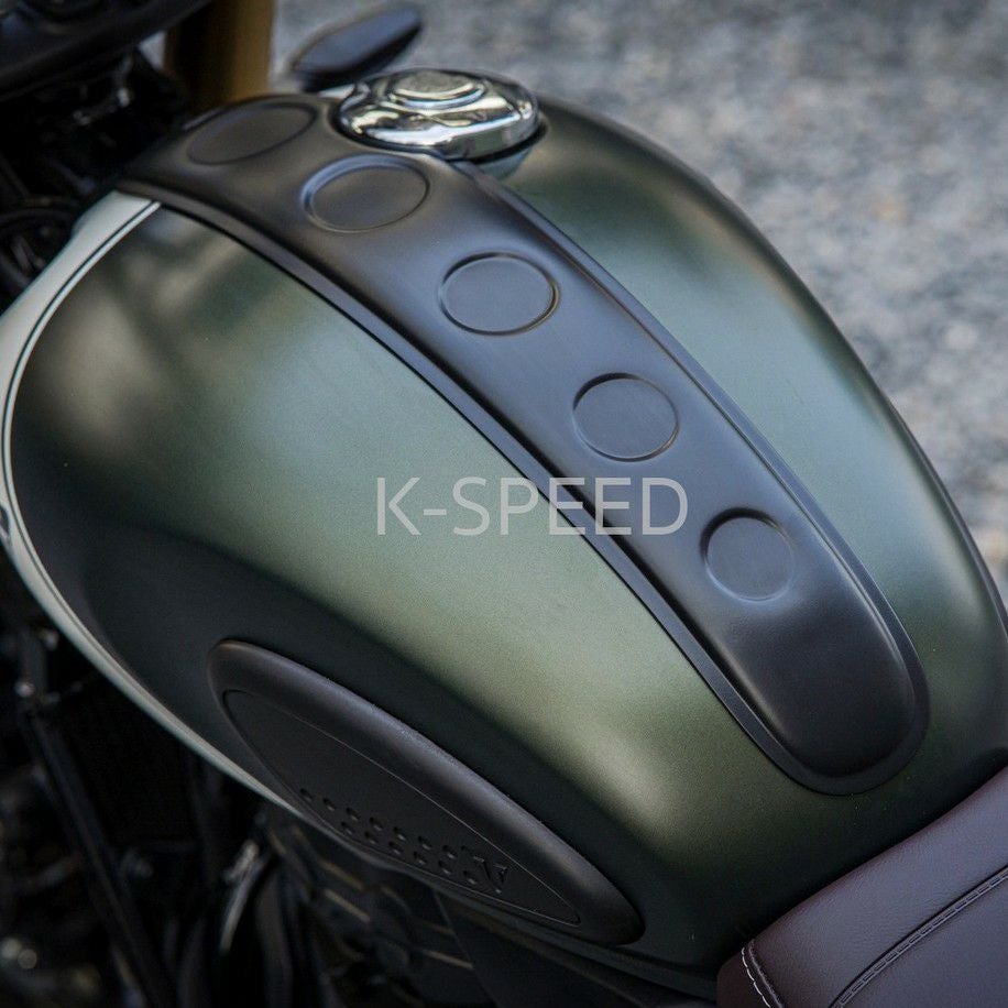 トライアンフ スクランブラー400X/スピード400 タンクカバー ブラック K-SPEED_3