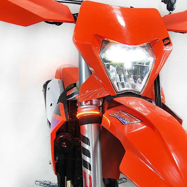 KTM 4ストロークエンジン |ウインカー ヘッドライト 電装品|バイク