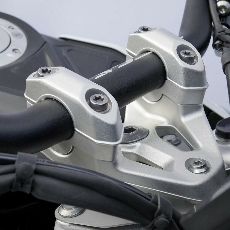 BMW R1300GS 24- ハンドルバーライザー 15mmアップ シルバー VOIGT