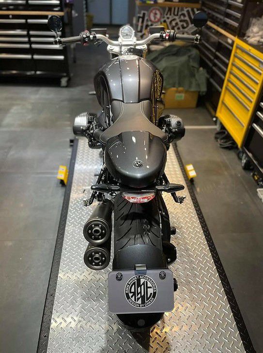 BMW RnineT シングルシートカバー/ハンプカバー エアロデザイン