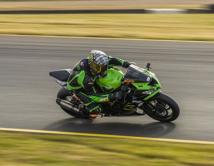 ZX-6R 636 09- チタン フルエキゾーストマフラー カーボンエンド