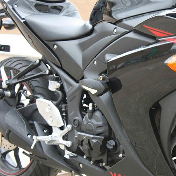 YAMAHA MT25 MT3用リヤキャリアGIVI BOXセット GIVI（ジビ） GIVI 2115FZ キャリア モノラック（MONORACK）トップ