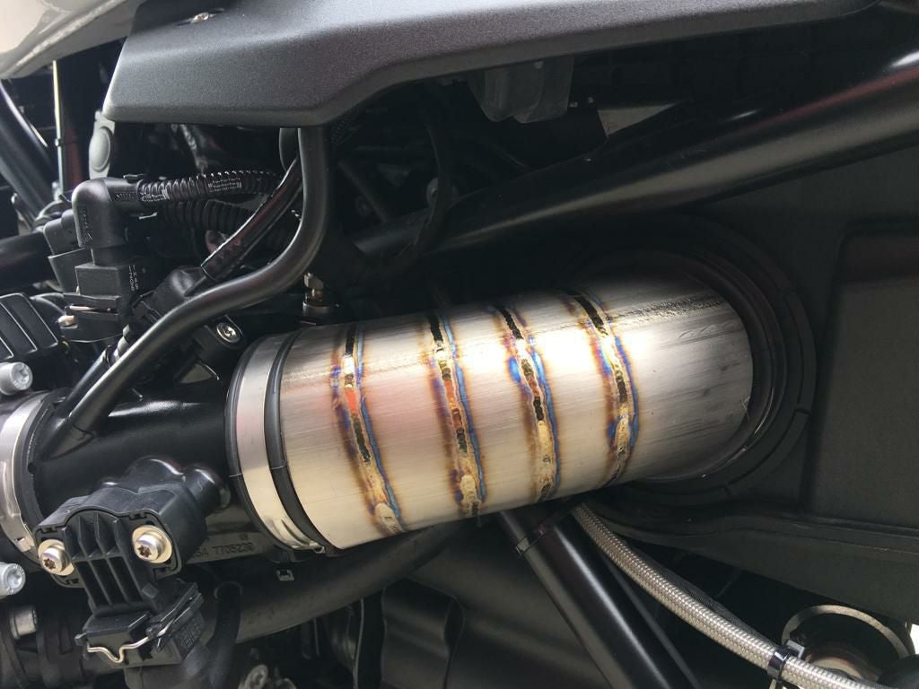 BMW RnineT チタン インテークダクトカバー マルチウェルド MASS