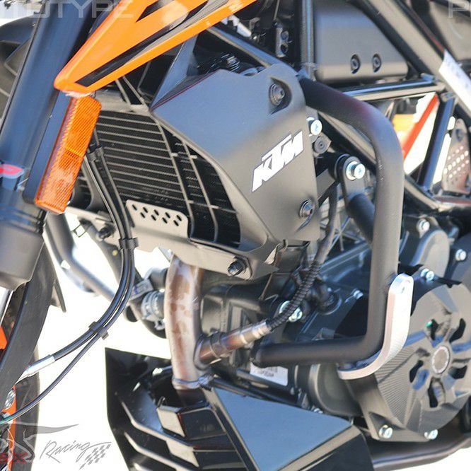 KTM 200 Duke 15-23 エンジンガード ブラック T-REX Racing | バイク