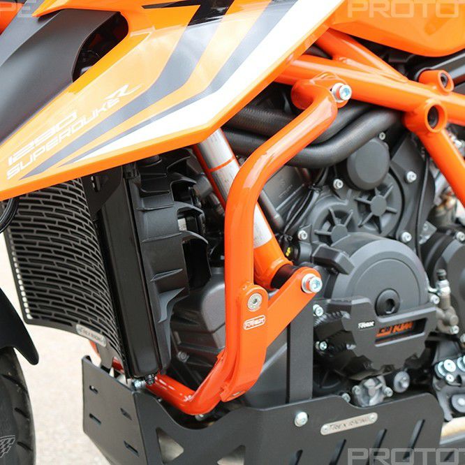 KTM Super Duke R 20-23 エンジンガード T-REX Racing | バイク