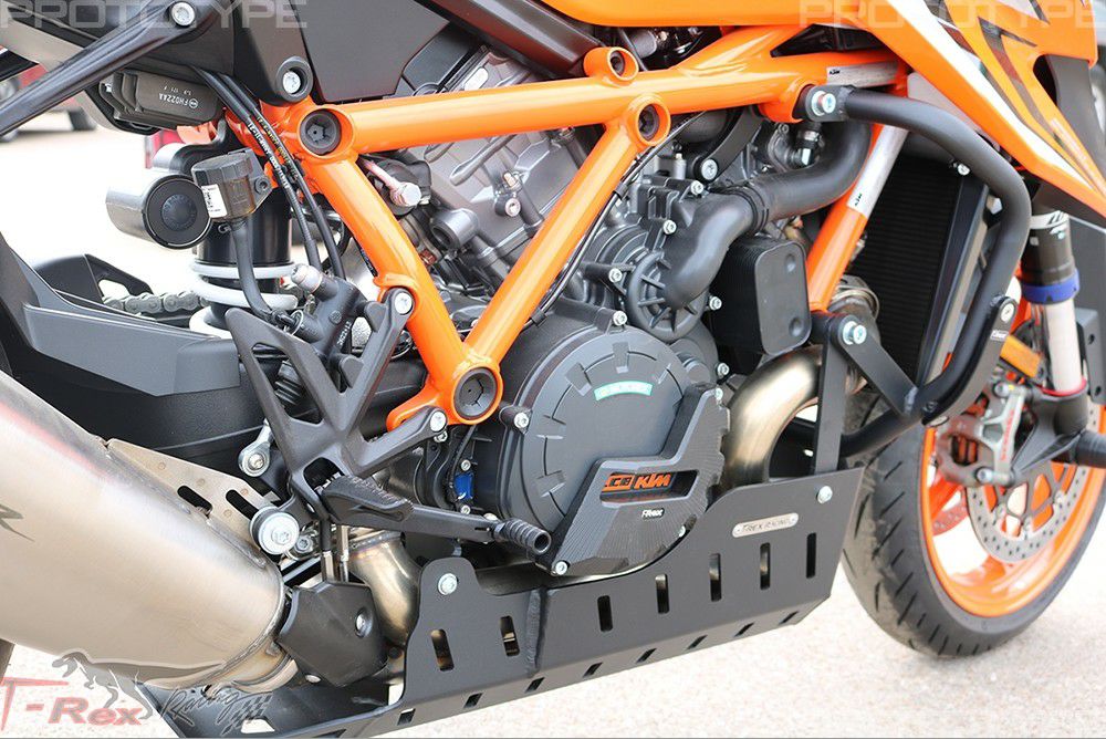KTM Super Duke R 20-23 エンジンガード T-REX Racing | バイク