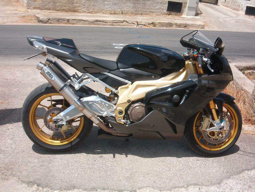 アプリリア RSV1000R GP1 ステンレス スリップオンマフラー MASS