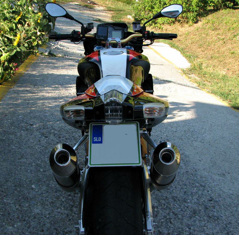 アプリリア トゥオーノ1000 オーバルチタン スリップオンマフラー MASS Exhaust_3