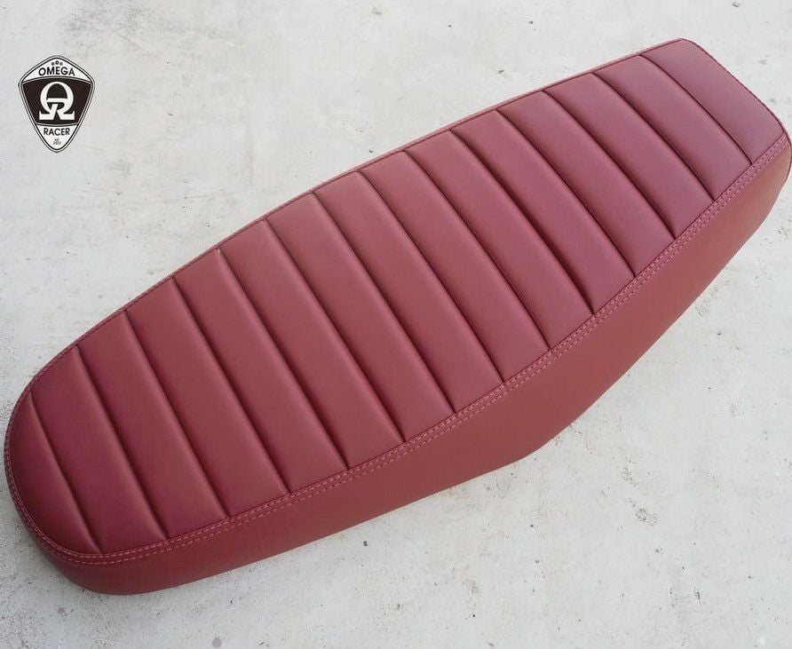 カワサキ 純正オプション W800 CAFE カフェシート w400/w650可 W400, W650, W800 カフェ シート オールブラック オメガレーサー