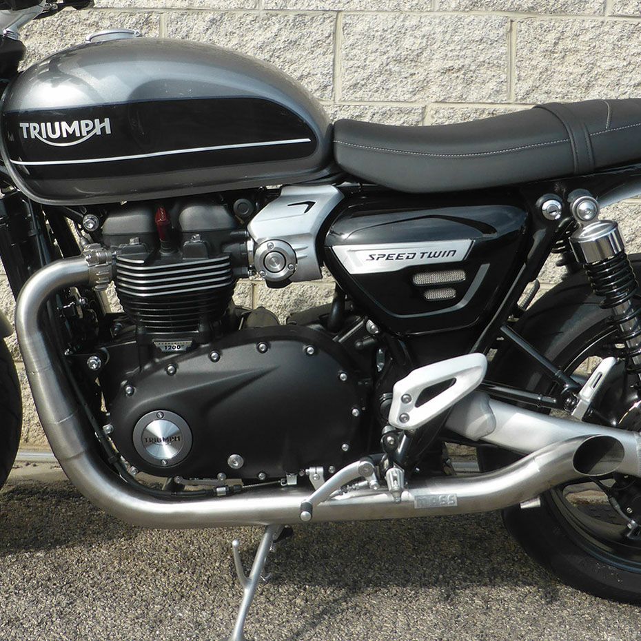 トライアンフ スラクストン1200R/RS バーエンドミラー アダプター