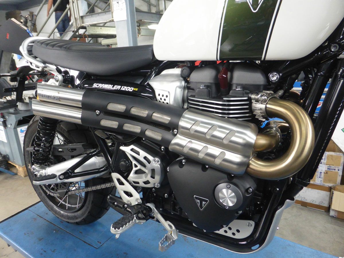 トライアンフ スクランブラー1200XC/XE ステンレス Mohave スリップ
