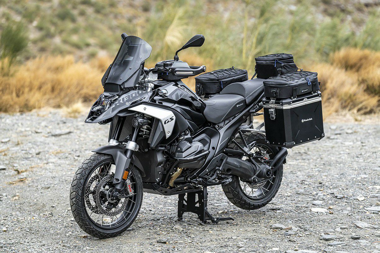 BMW R1300GS フォグライトグリル ブラック ワンダーリッヒ | バイク BMW R1300GS フォグライトグリル ブラック ワンダーリッヒ | バイク