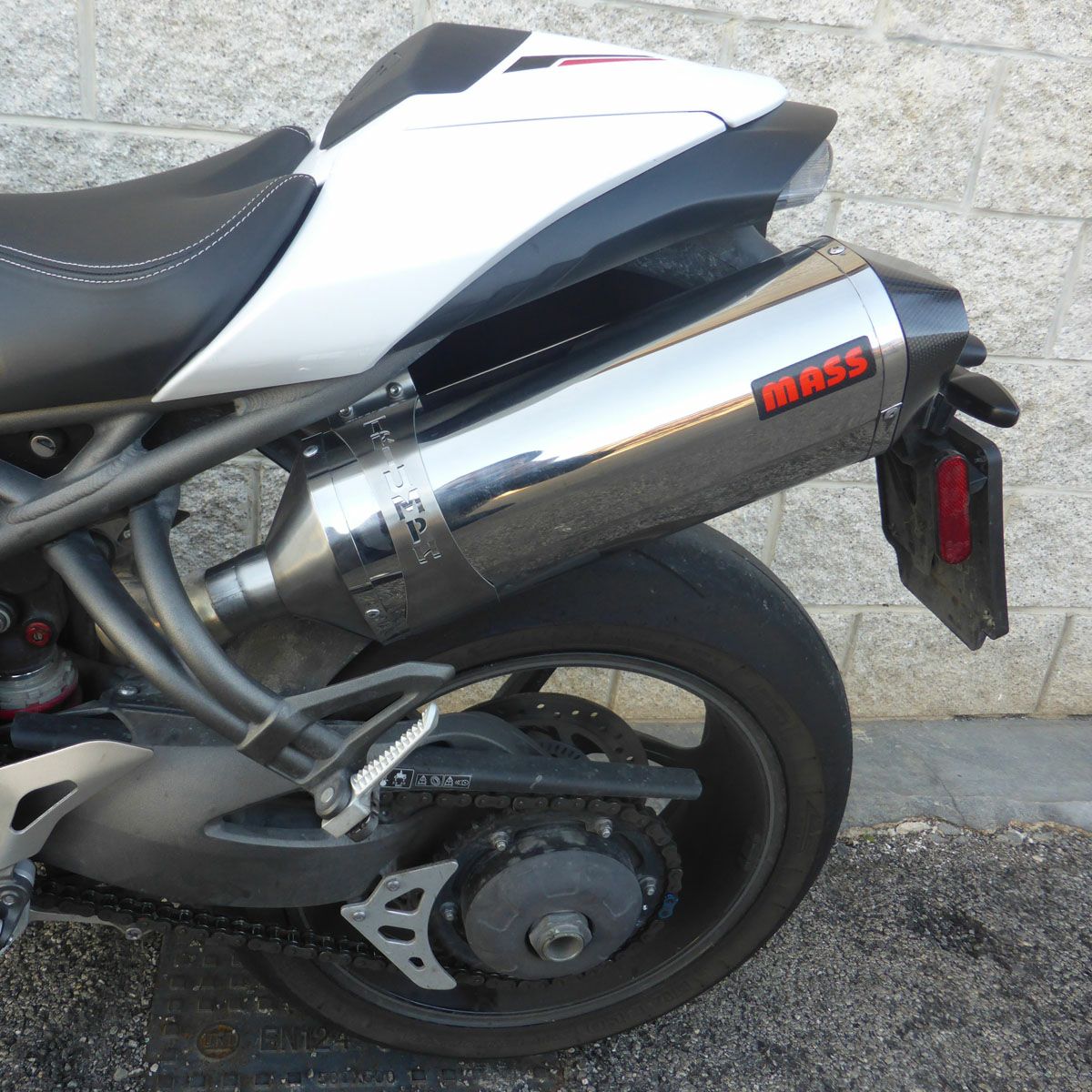 トライアンフ Speedtriple(スピードトリプル) |マフラー|モトパーツ
