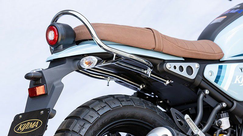 XSR125/XSR155 タンデムグリップ クローム キジマ | バイクカスタム