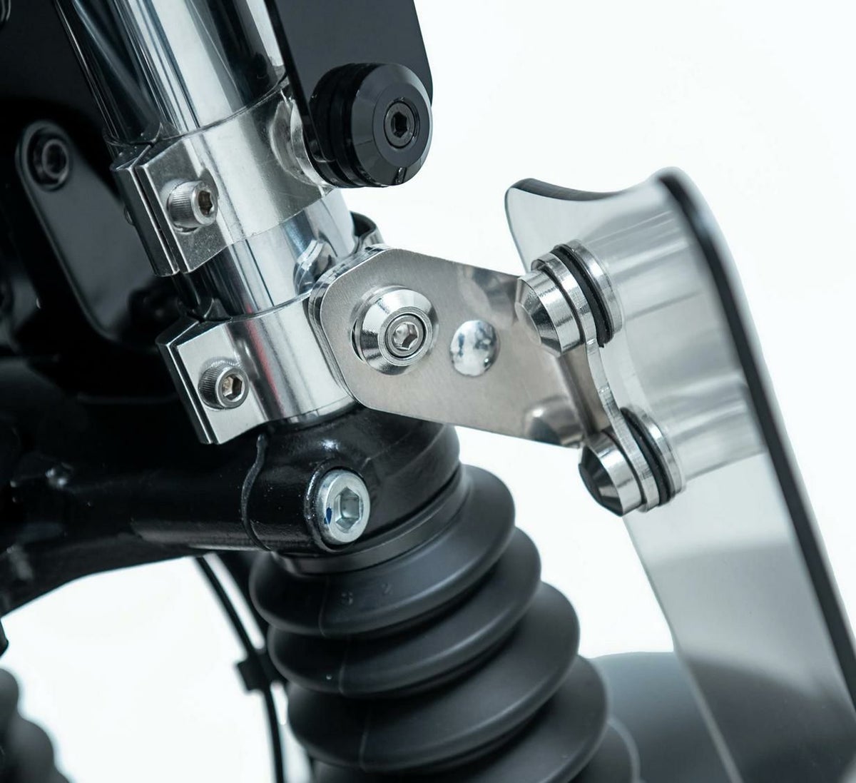 CL500/250 ロアーシールド マウントキット ポリッシュ メンフィスシェード_2