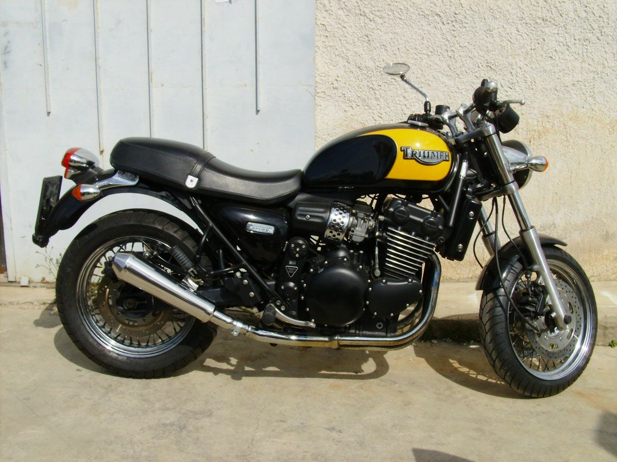 トライアンフ　　triumph  サンダーバード900 ストックパーツ多数　 トライアンフ サンダーバード900/スポーツ ステンレス Trombレトロ