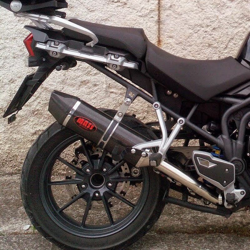 トライアンフ タイガー1200 オーバルカーボン スリップオンマフラー
