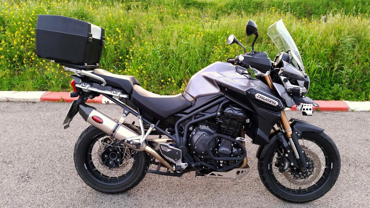 トライアンフ タイガー1200 オーバルチタン スリップオンマフラー