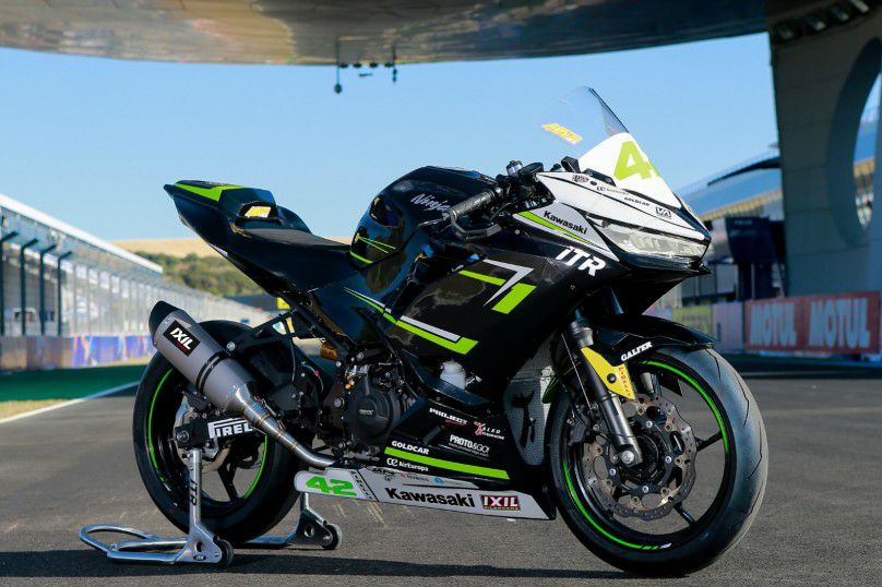 ニンジャ400/Z400 フルエキゾーストマフラー HEXOVAL チタニウム RACE