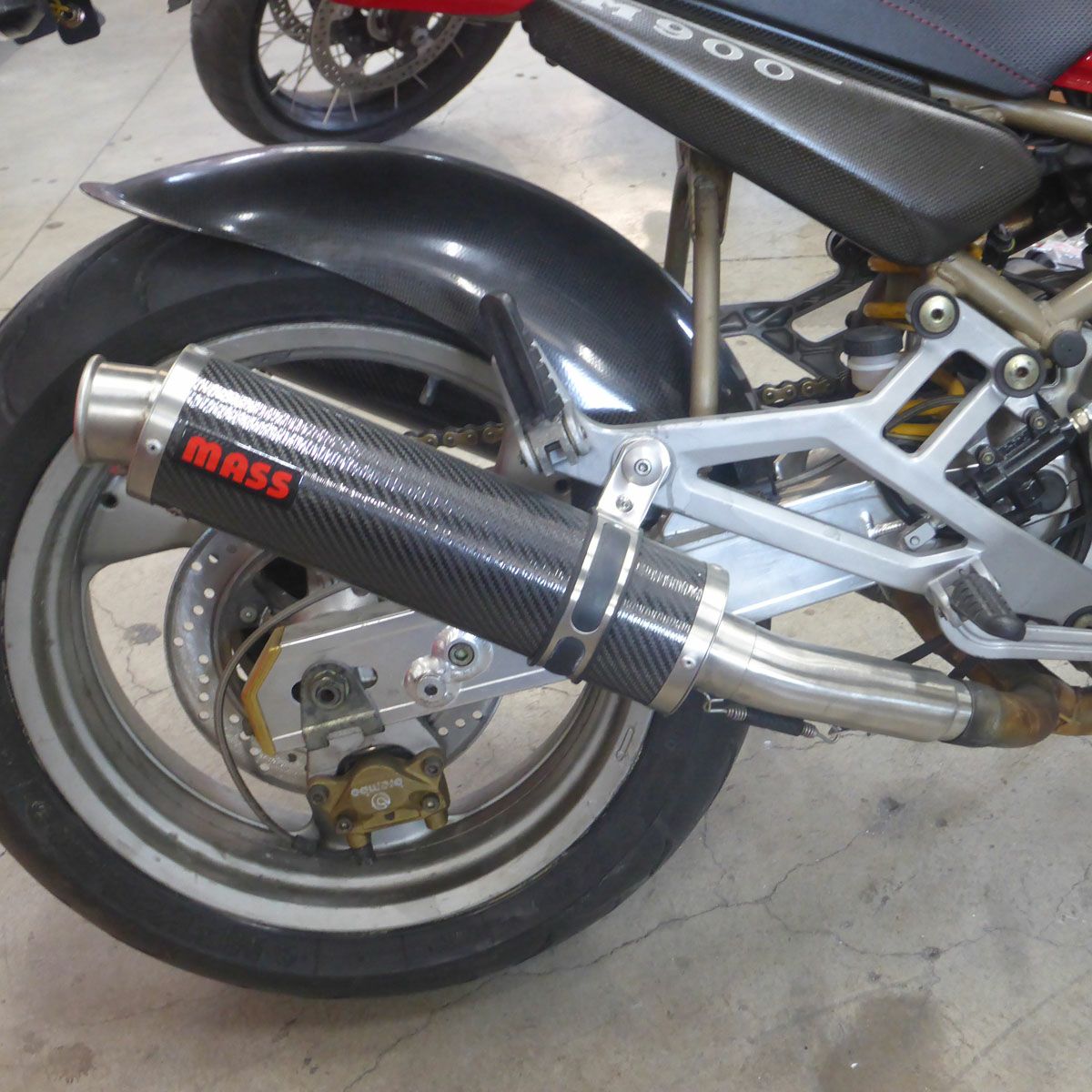 ドゥカティ モンスター600/750/900 Tondo カーボン スリップオン