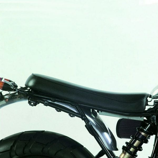 ヤマハ TW200/225 ビッグシーダーアルミタンク用カスタムシート クロ
