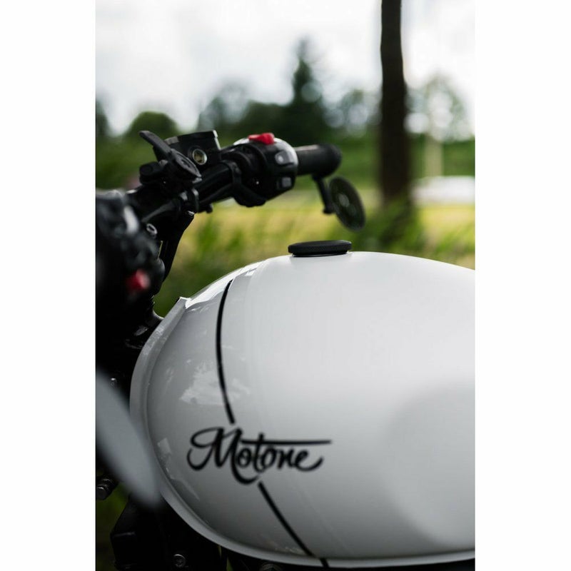 Motone（モートーン） JETSON Dished タンクキャップ ブラック ロー 